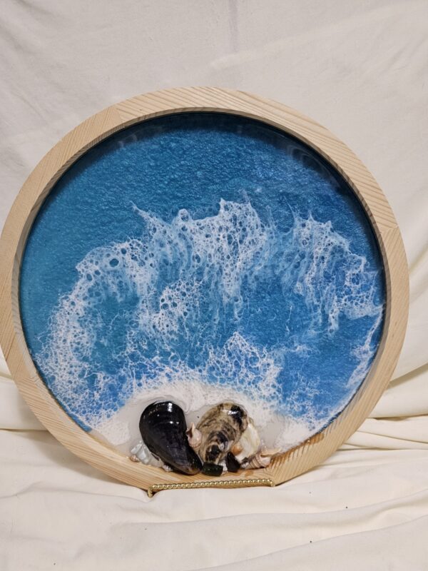 Wall art of Ocean Resin with Shells in a Circle
